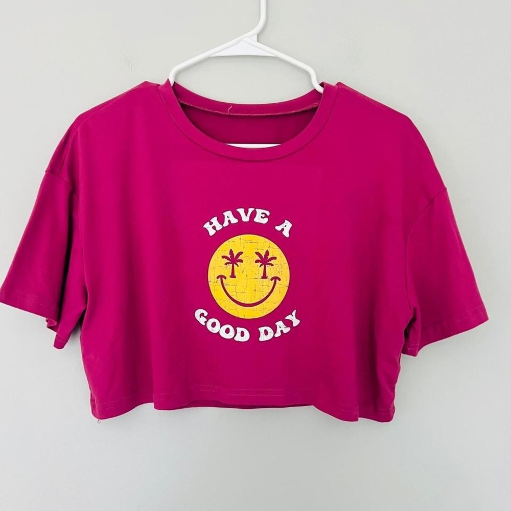 Have A Good Day Smiley Face Palm Tree Graphic Crop Top Magenta Pink Tee S/M